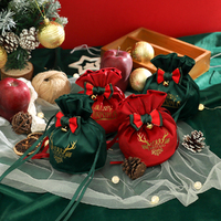 4Pcs Christmas Gift Bag Christmas Apple Velvet Bag Christmas Eve Candy Bag