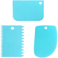 3Pcs Cream Scraper Suit DIY Kitchen Straight Arc Tooth Shape Cream Bread Cutter